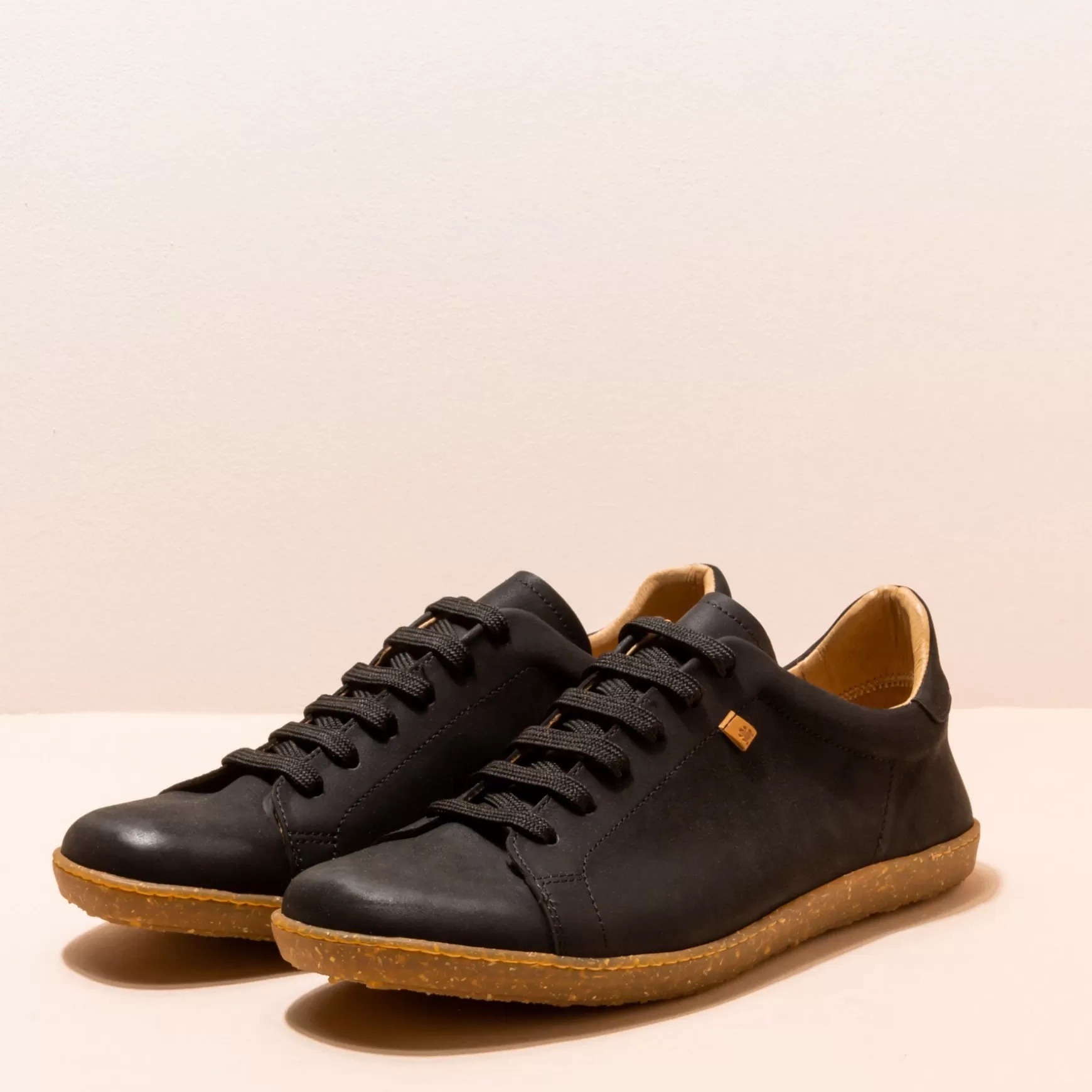 n_estratos_11.webp El Naturalista Sko<N355 Estratos