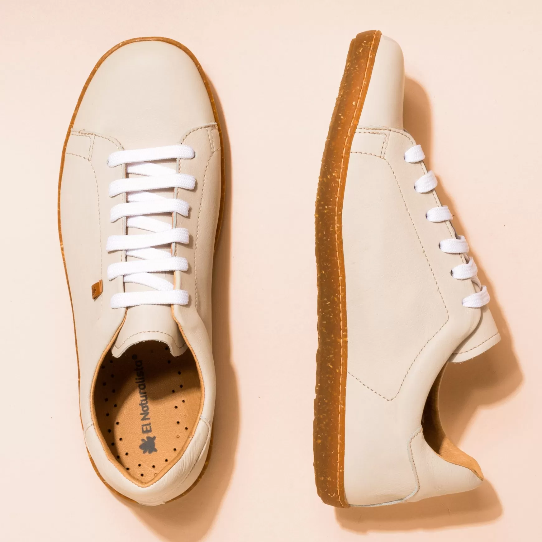 n_estratos_2.webp El Naturalista Sko<N355 Estratos