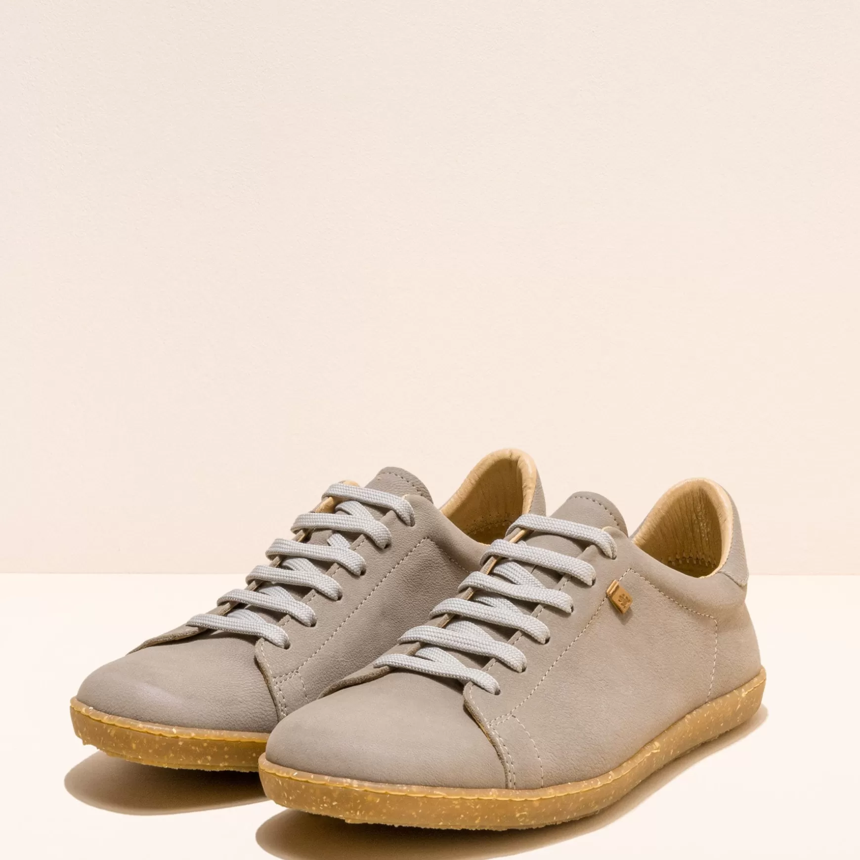 n_estratos_5.webp El Naturalista Sko<N355 Estratos